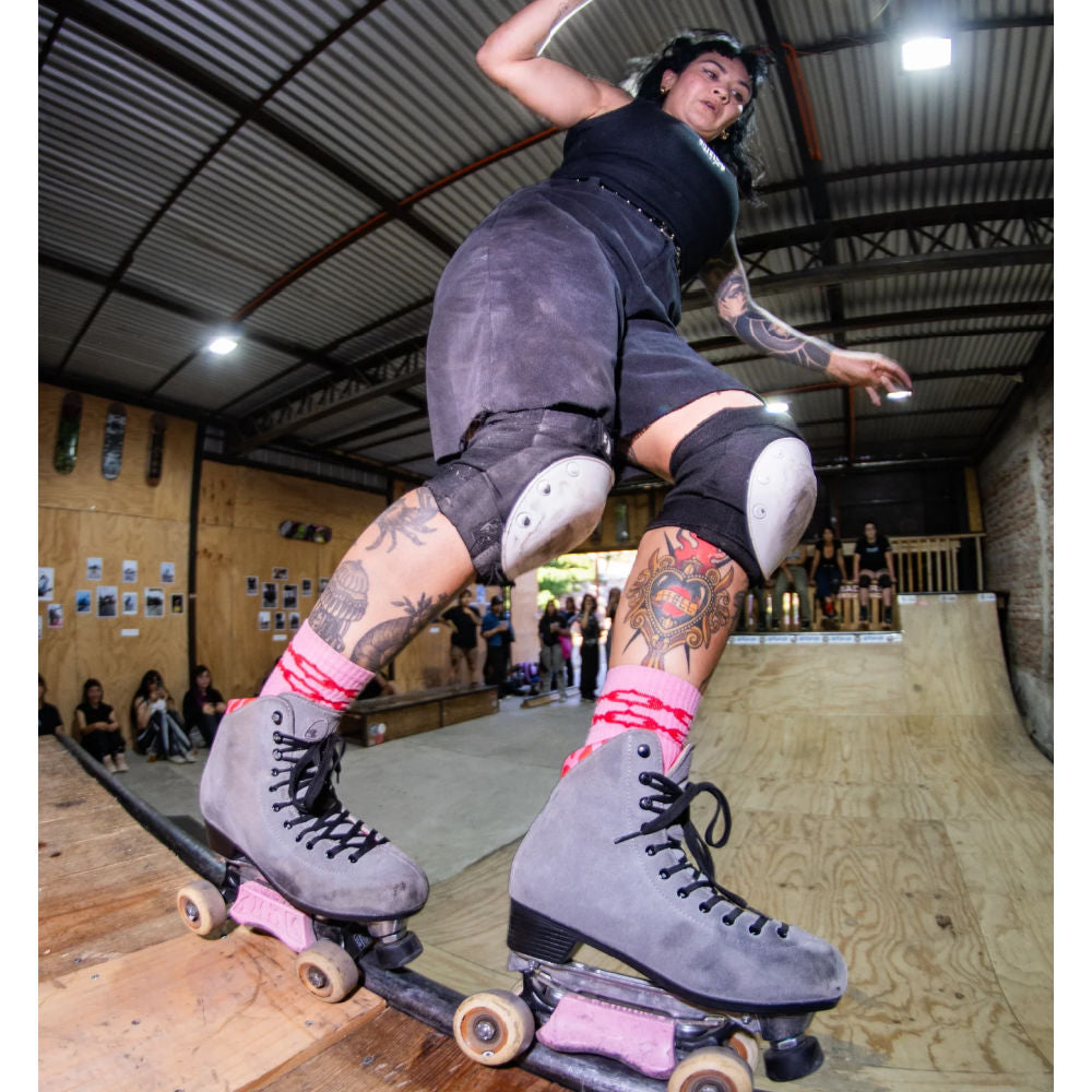 Chuffed Wanderer Plus Concrete Skates